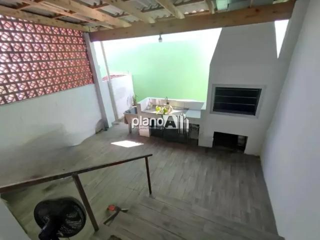 Casa semi mobiliada para aluguel, com 120m², 2 quartos Auxiliadora Gravataí / RS por R$ 2.750,00