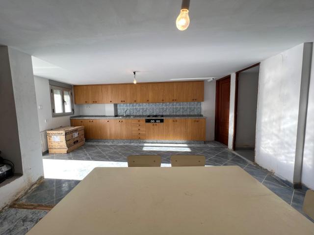 CASA SEMI REFORMADA EN VILAR