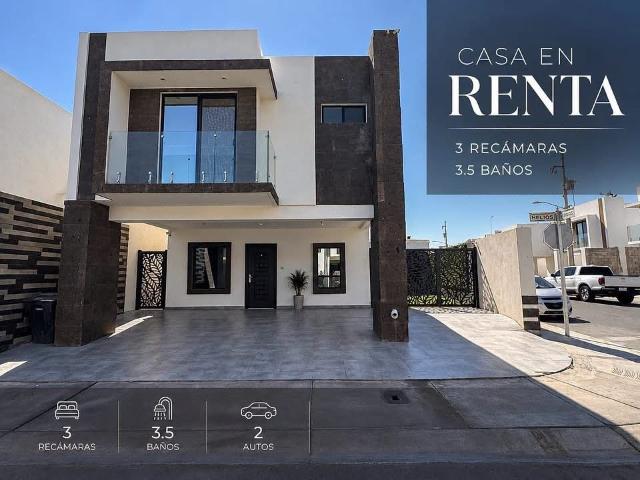 Casa Semiamueblada en Renta de 3 Recámaras con Alberca en Altaria Residencial