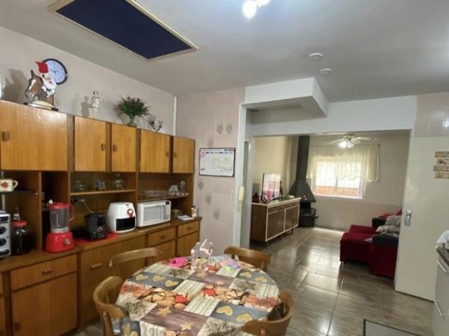 Casa Semimobiliada