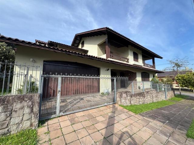 Casa Semimobiliada
