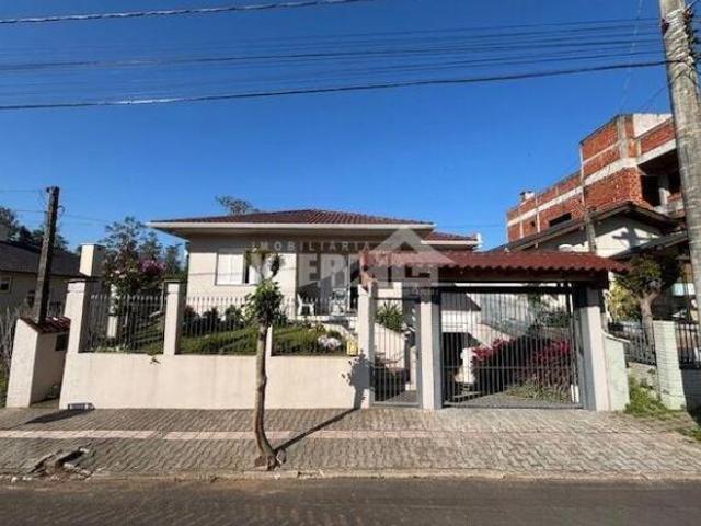 Casa Semimobiliada