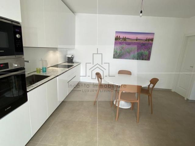 Casa Semindipendente di 115 mq in vendita Via Marietta, Montignoso, Toscana