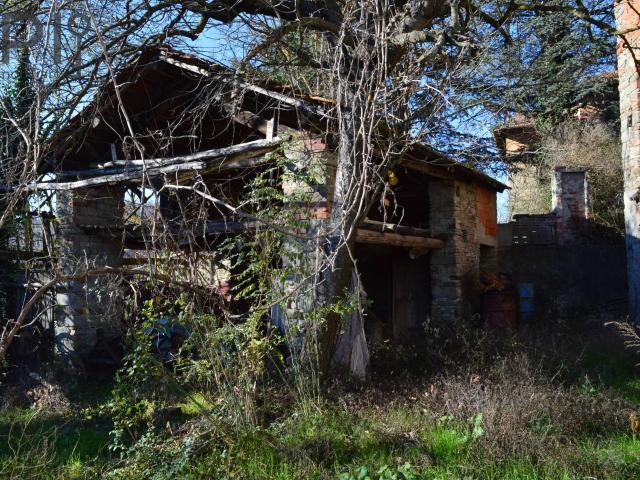 Casa Semindipendente in vendita a Cairo Montenotte, Rocchetta