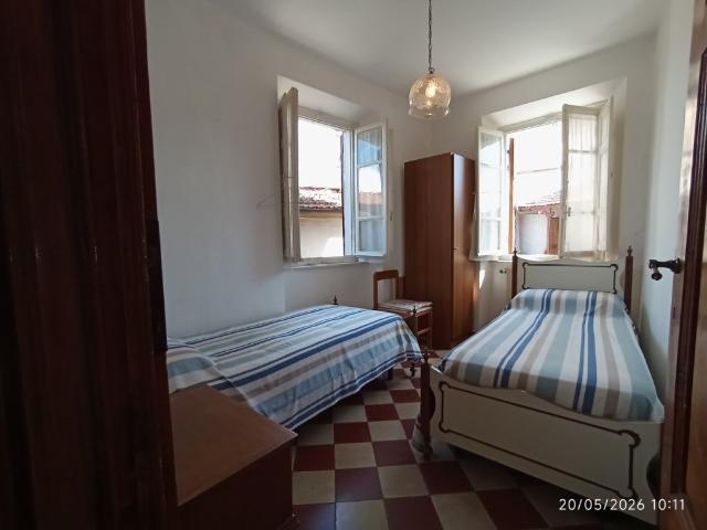 Casa semindipendente in vendita a Camaiore