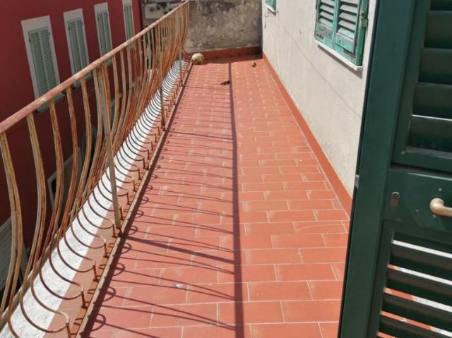 Casa semindipendente in vendita a Casciana Terme Lari via Magenta