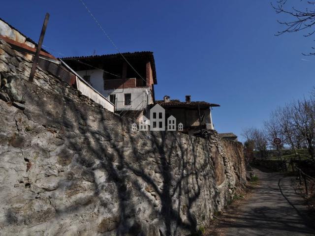 Casa semindipendente in vendita a Cuorgn, Salto