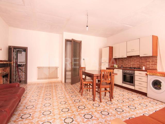 Casa Semindipendente in vendita a Aiello del Sabato, Tavernola San Felice