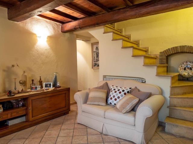Casa Semindipendente in vendita a Attigliano