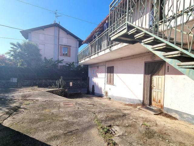 Casa Semindipendente in vendita a Bottanuco