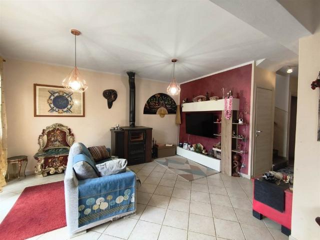 Casa semindipendente in vendita a Borgo San Lorenzo