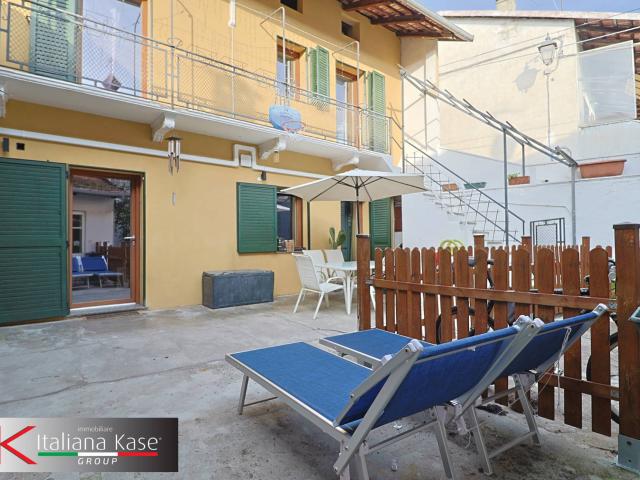 Casa semindipendente in vendita a Barone Canavese, barone
