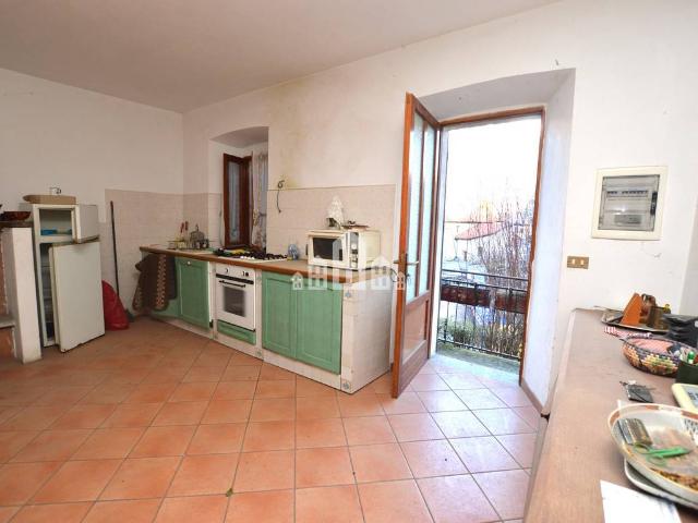Casa semindipendente in vendita a Brosso