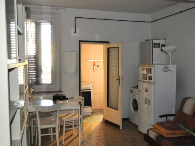 Casa semindipendente in vendita a Oltretorrente, Parma