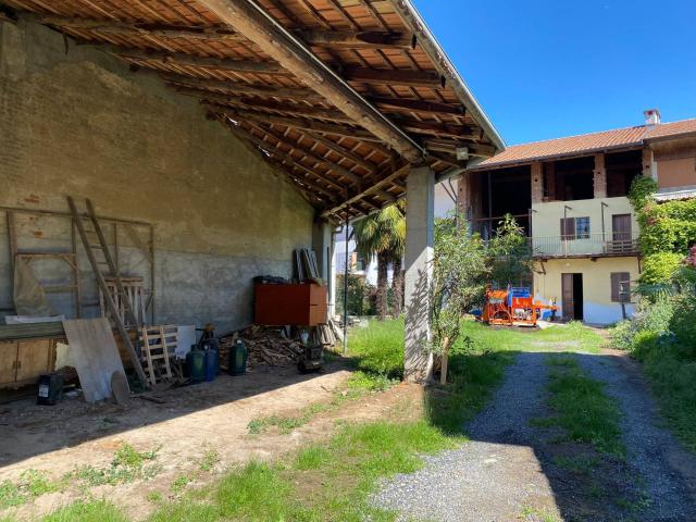 Casa semindipendente in vendita a Orio Canavese