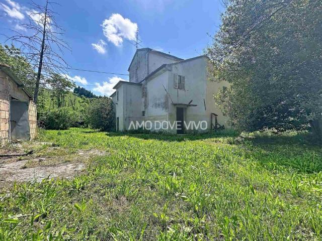 Casa semindipendente in vendita a Ostra, Pianello