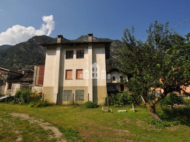 Casa semindipendente in vendita a Locana