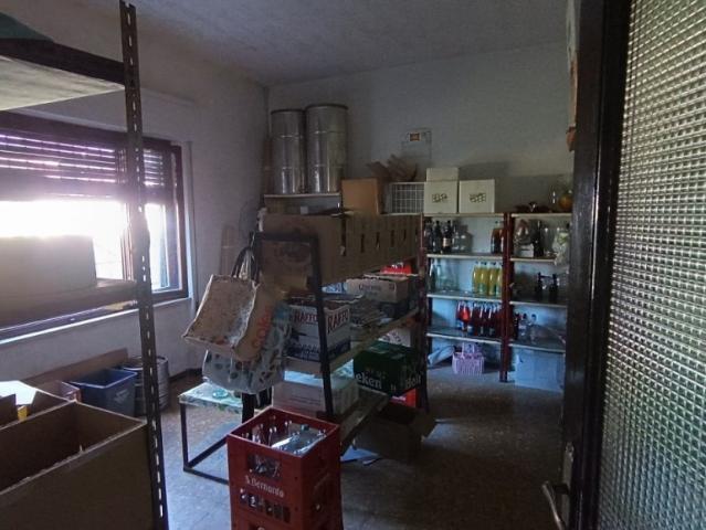 Casa semindipendente in vendita a Luni via Larga