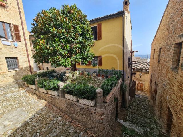 Casa Semindipendente in vendita a Montalto delle Marche 100m² Montalto delle Marche