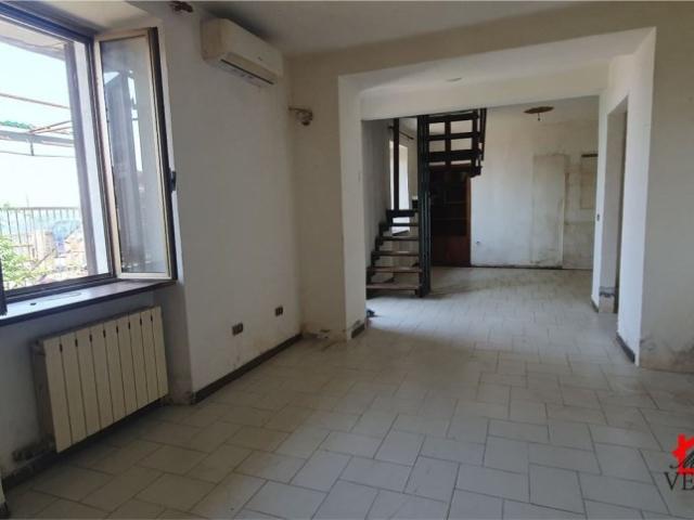 Casa semindipendente in vendita a Massa