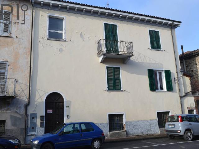 Casa Semindipendente in vendita a Millesimo