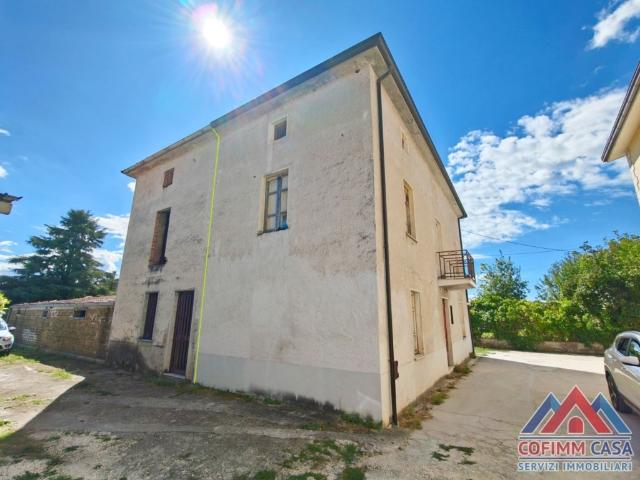 Casa semindipendente in vendita a Sora via Ponte Olmo