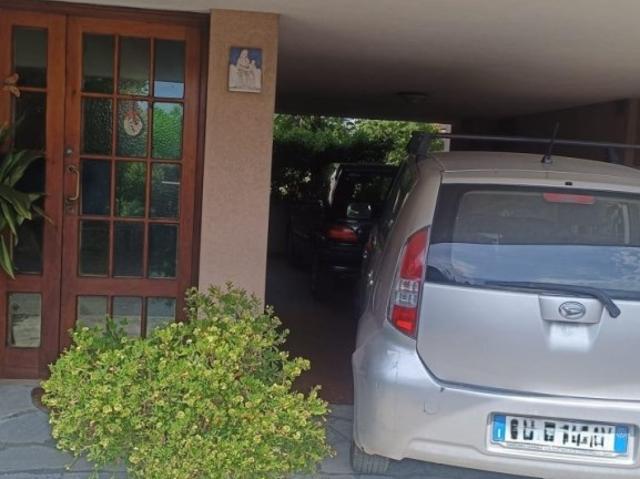 Casa semindipendente in vendita a Scandicci via di Triozzi