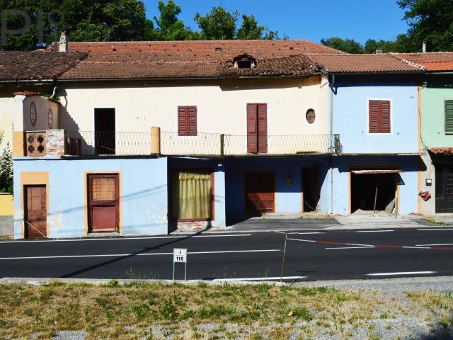 Casa Semindipendente in vendita a Piana Crixia, Pontevecchio