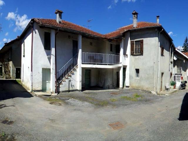 Casa Semindipendente in vendita a Piana Crixia