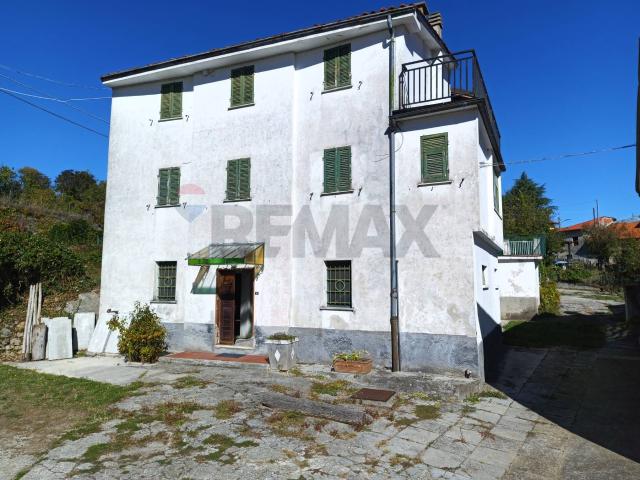 Casa Semindipendente in vendita a Roccavignale, Camponuovo