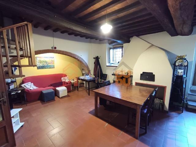 Casa semindipendente in vendita ad Arezzo