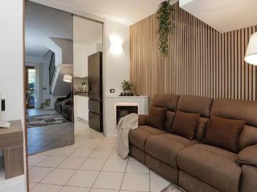Casa Semindipendente in affitto a La Spezia, arredato, giardino, posto auto TrovaCasa