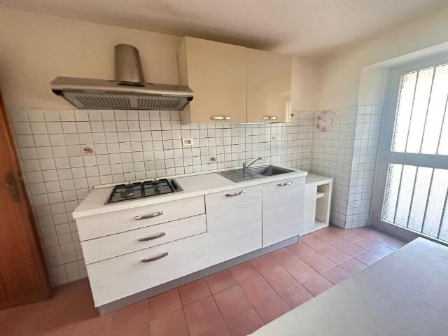 Casa Semindipendente in affitto a Lucca via Romana, arredato, riscaldamento autonomo, buono stato TrovaCasa