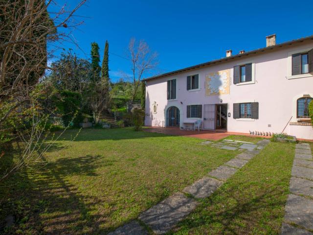 Casa Semindipendente in affitto a Verona, Valdonega
