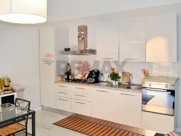 Casa Semindipendente in Affitto Acireale 30721031 504 | RE/MAX Italia