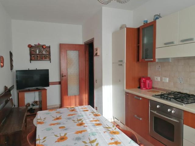 Casa semindipendente in affitto Bonascola, Carrara
