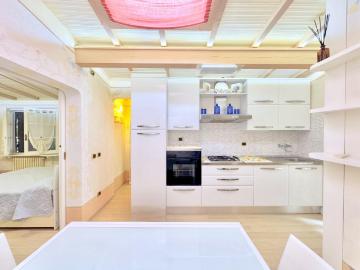 Casa semindipendente in affitto Centrale, Forte dei Marmi