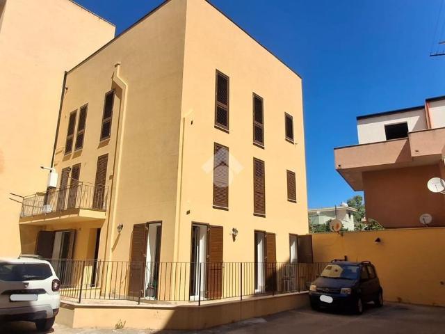 Casa semindipendente in affitto