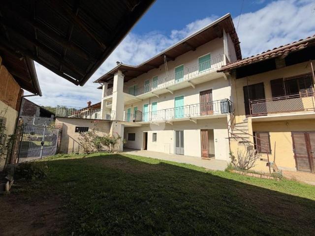 Casa semindipendente in affitto