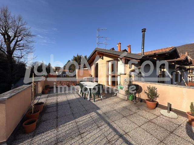 Casa Semindipendente quadrilocale 180mq