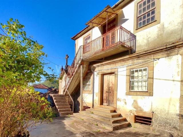 Casa Senhorial / Cinfães, Cinfães