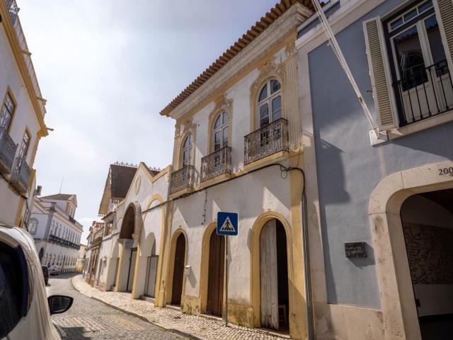 Casa Senhorial no centro de Ferreira do Alentejo Charme e. 250m² Ferreira do Alentejo e Canhestros