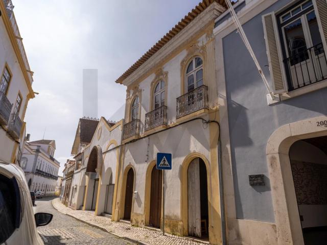 Casa Senhorial no centro de Ferreira do Alentejo Charme e. 250m² Ferreira do Alentejo e Canhestros