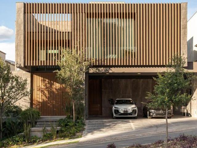 CASA SERENA, VENTA RESIDENCIA DE AUTOR AMUEBLADA EN CORDILLERA RESIDENCIAL