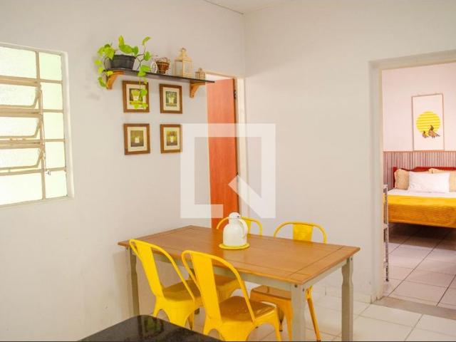 Casa, Setor Aeroporto, 1 Quarto, 40 m2 Goiânia