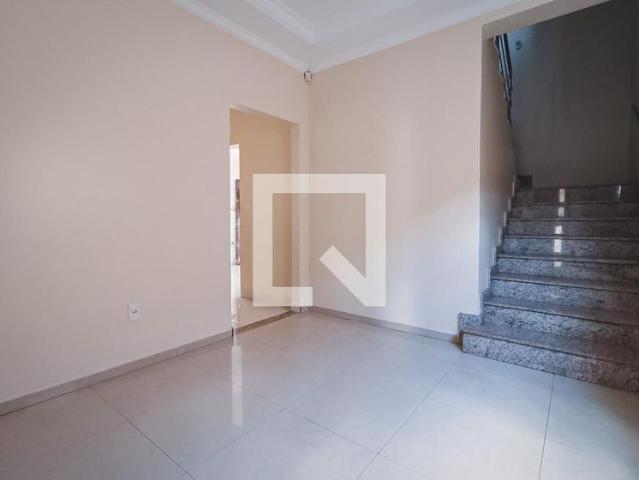 Casa, Setor Faicalville, 3 Quartos, 360 m2 Goiânia
