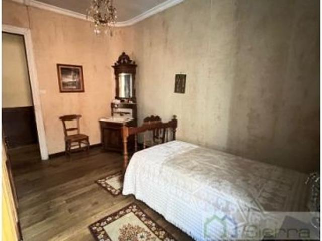 Casa señorial en venta en pleno centro Cuatro Caminos