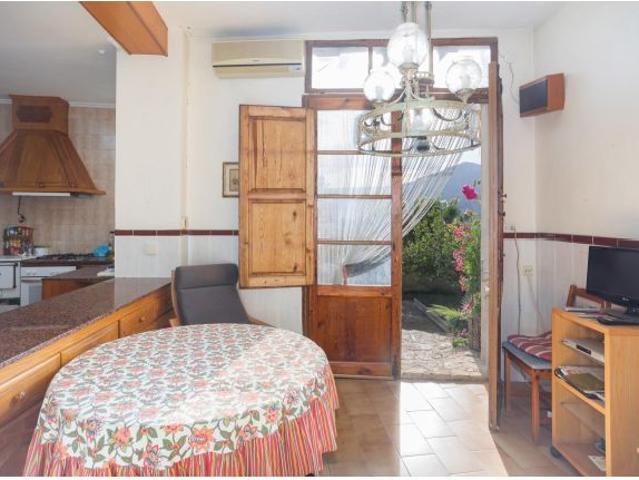 CASA SEÑORIAL EN CASTELLONET, CON PATIO Y TERRAZA