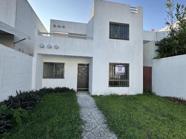 Casa sin muebles en renta de 3 rec?maras