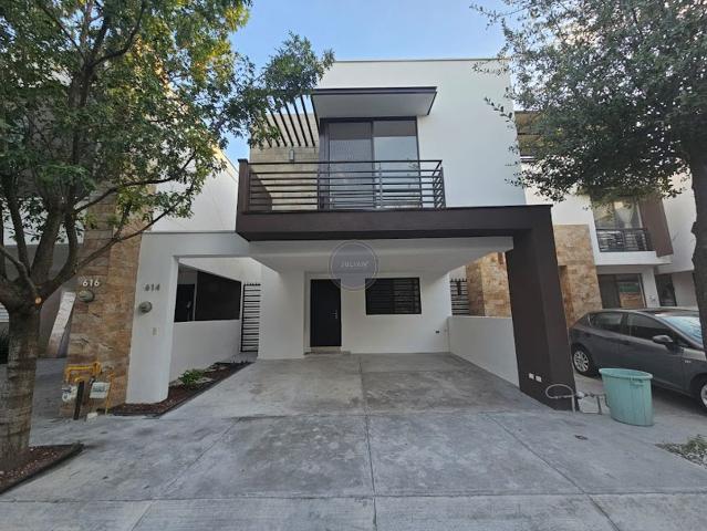 casa sin muebles en renta, privada 24/7